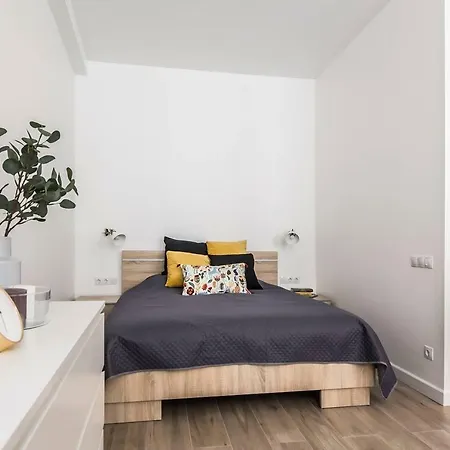 Explore & Sleep Well Apartman Vilnius